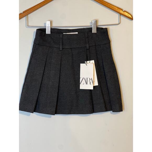 Zara Girls Size 6 / 7 Skirt Panel Pleated with Inner Shorts Pleated Gray NWT - Picture 3 of 11